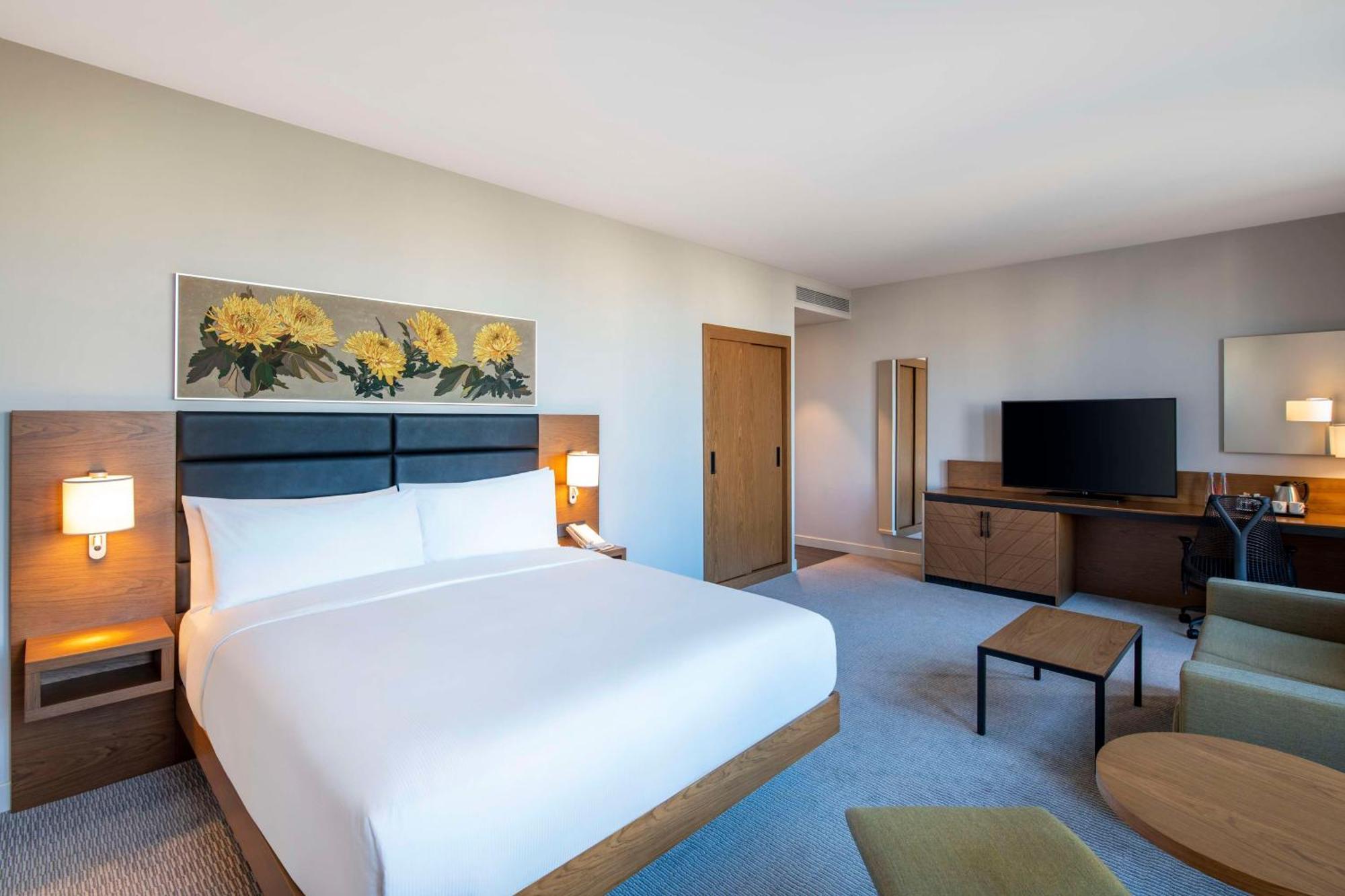 Hilton Garden Inn Tbilisi Chavchavadze Eksteriør billede