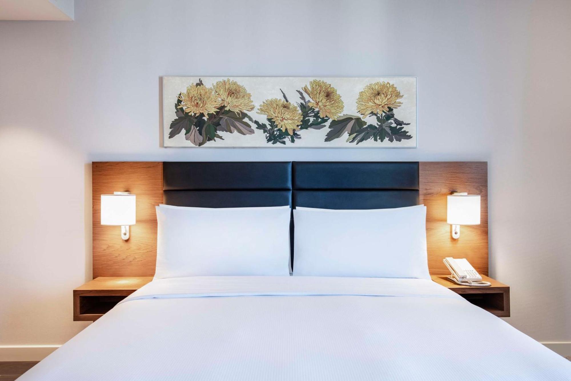 Hilton Garden Inn Tbilisi Chavchavadze Eksteriør billede