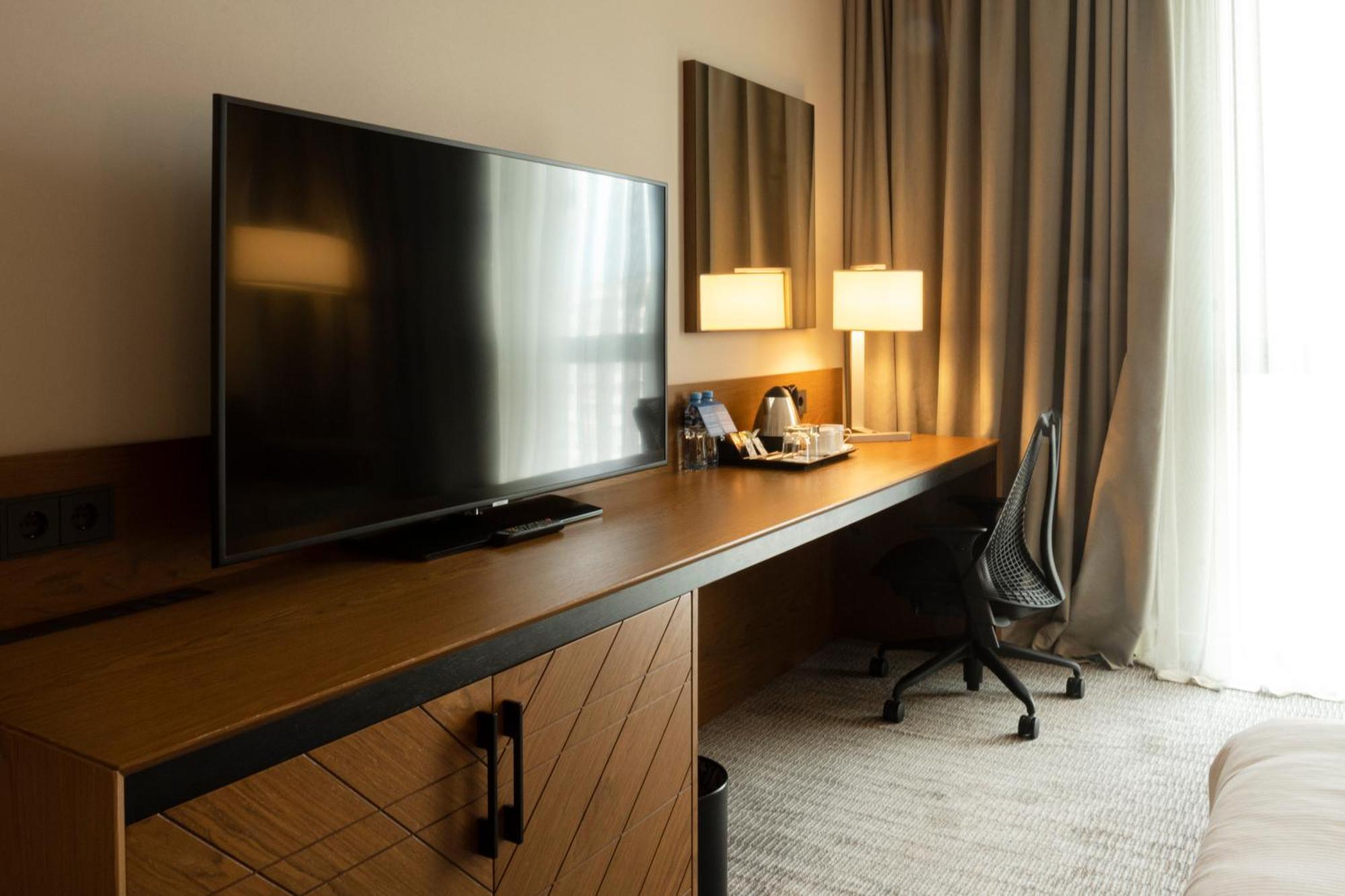 Hilton Garden Inn Tbilisi Chavchavadze Eksteriør billede