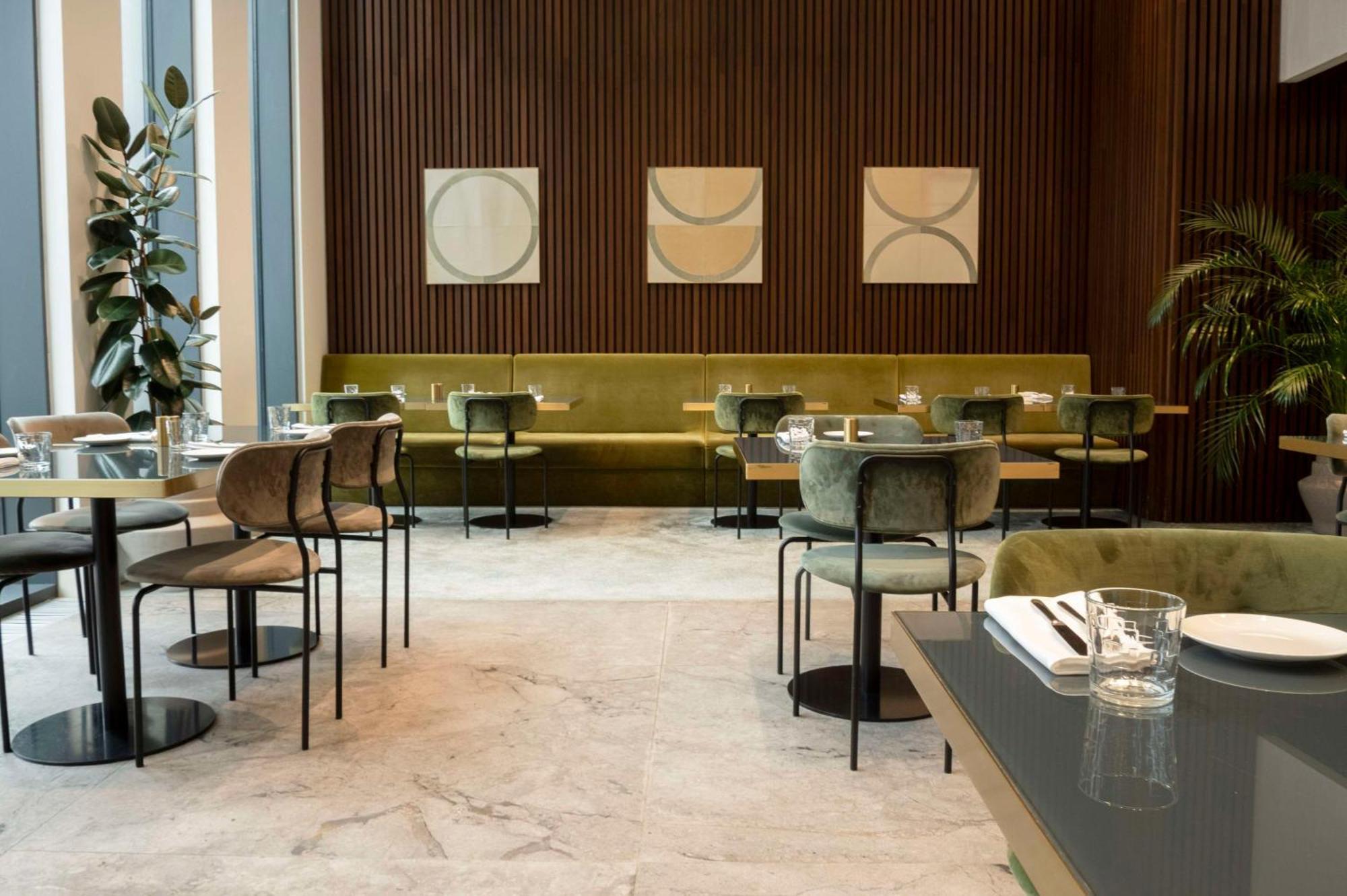 Hilton Garden Inn Tbilisi Chavchavadze Eksteriør billede